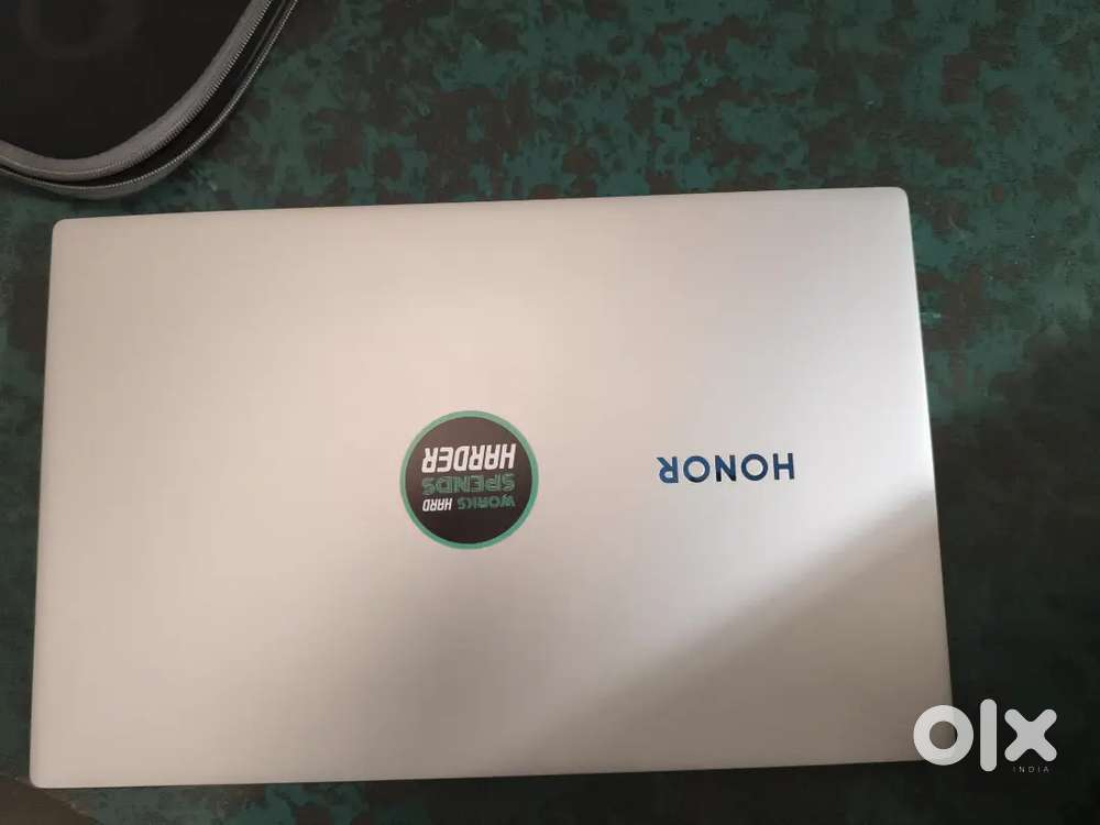 Honor magicBook 15