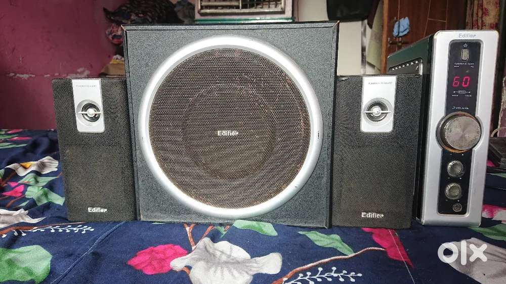 Edifier Home Theater 2.1 amplifier wala