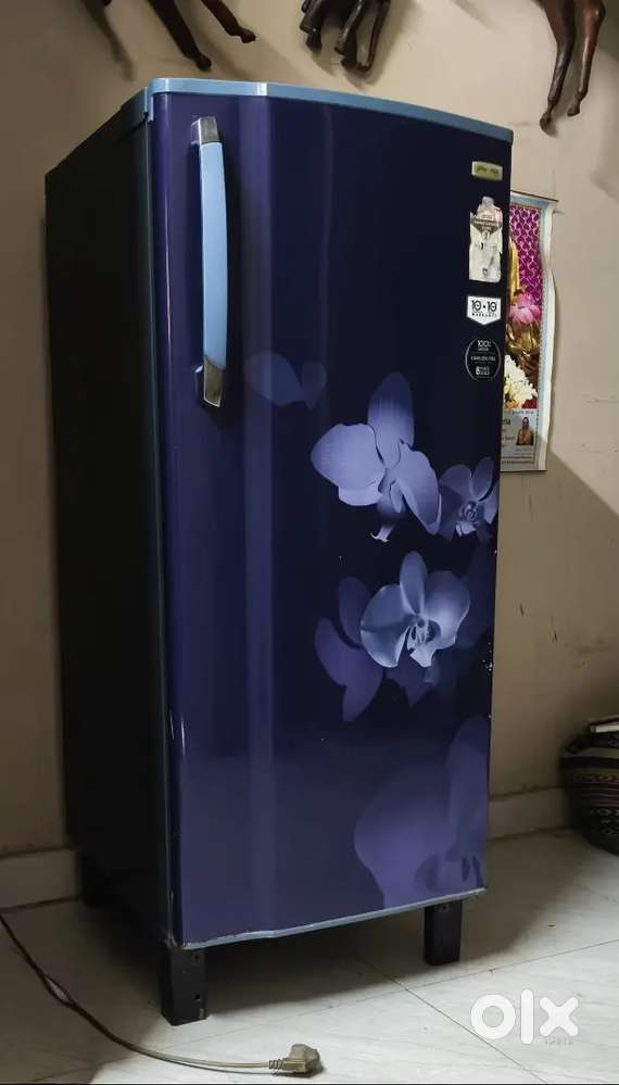 Godrej fridge 221 litter in perfect working condition