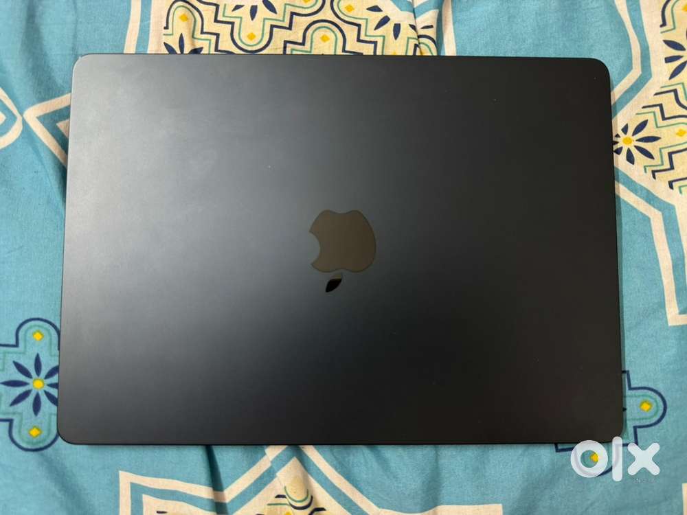 Macbook Air M2 - Midnight