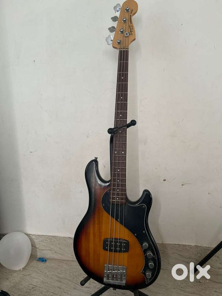 FRENDER squire Dimension Bass