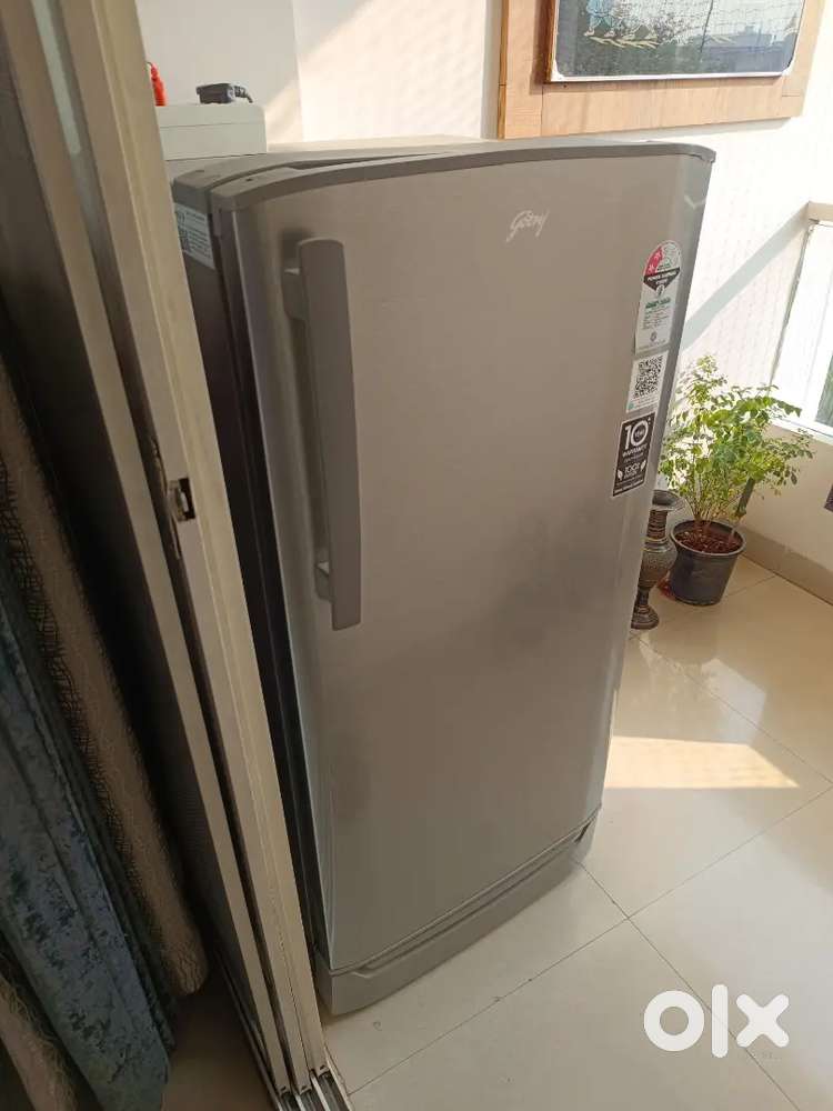 GODREJ 183 L RDERIOPLS UNDER WARRENTY