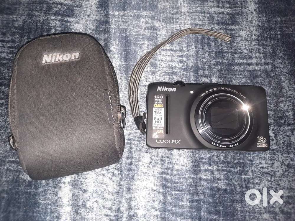 Nikon coolpix s9300
