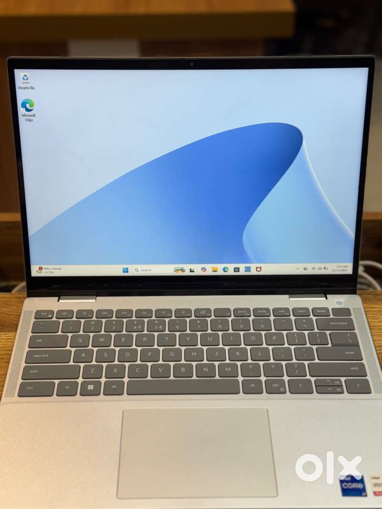 Gadgetzone/ dell / i7 / 13th gen / 16/1tb touch screen inwarranty