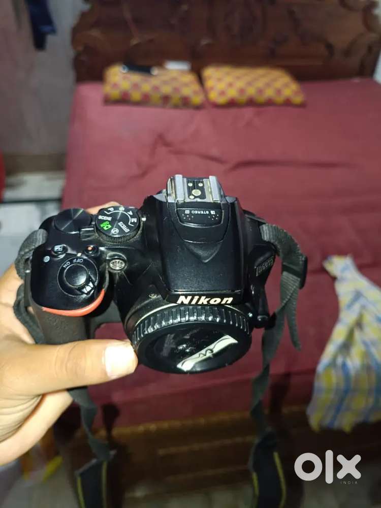 NIKON D5600