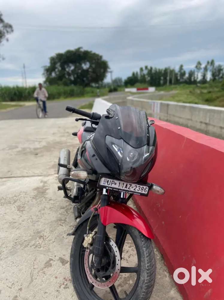 Pulsar 220 good condition