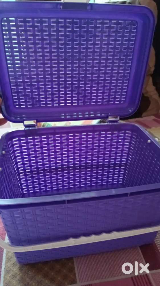 Small size picnic baskets