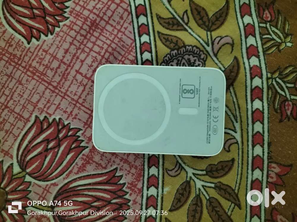 I phone original charger and wireless charger new