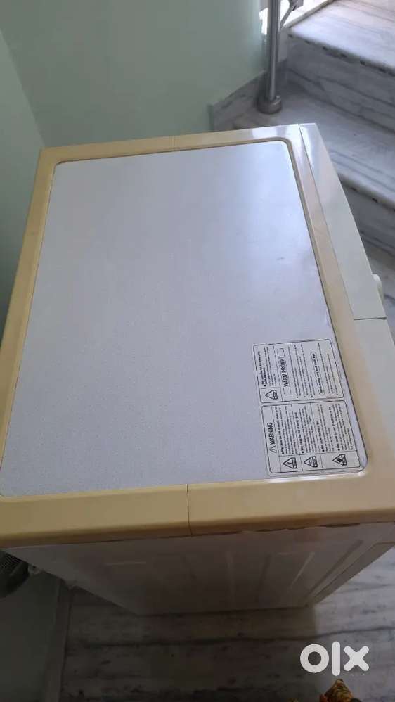 6 saal purani hai only 1 saal use kiya hua h