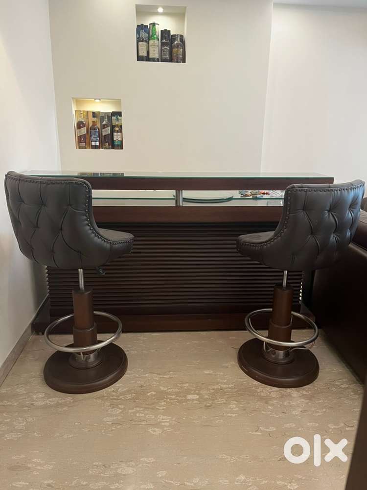 Imported Bar & Bar Stools