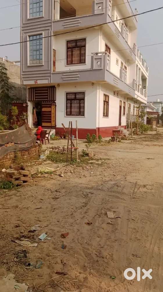 Superb location near IIIT Chauraha