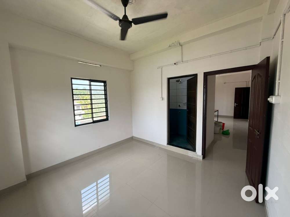 2 bed room kitchen , 1 bedroom kitchen, kitchen hall