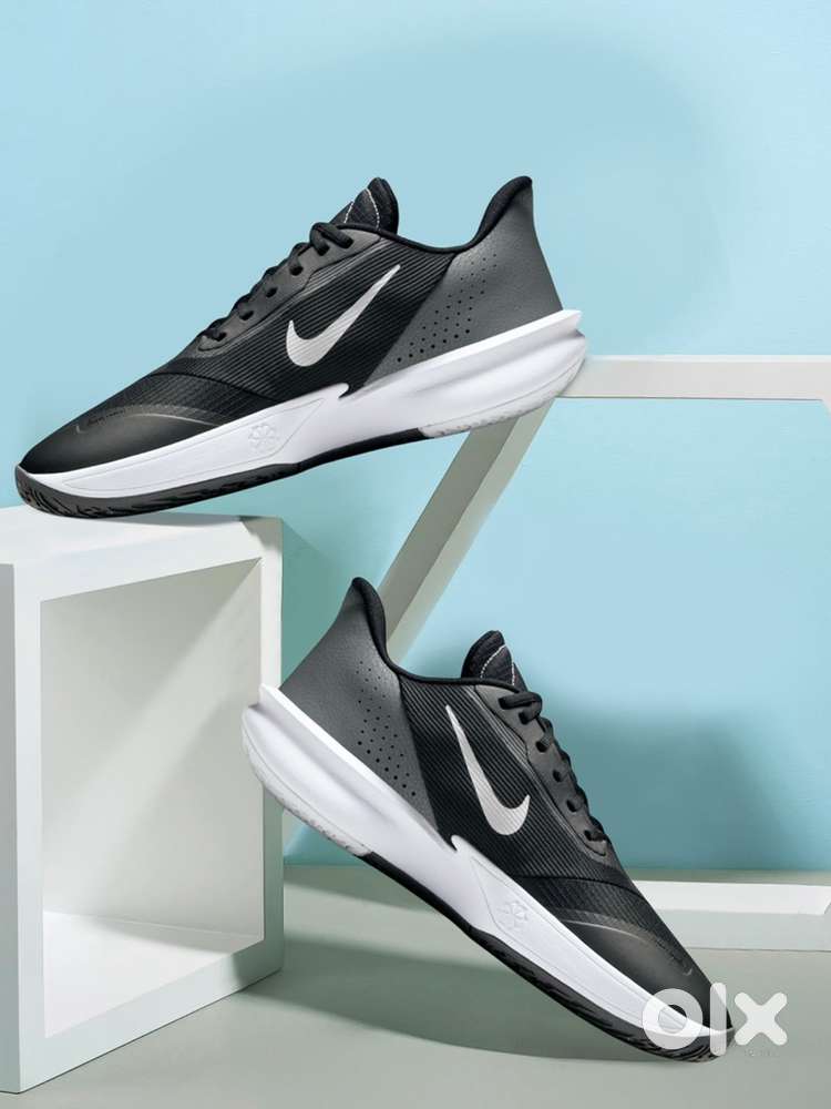 NIKE Precision 7 Basketball Shoes