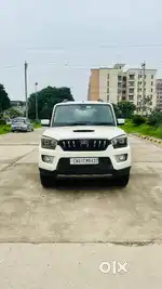 Mahindra Scorpio S10, 2017, Diesel