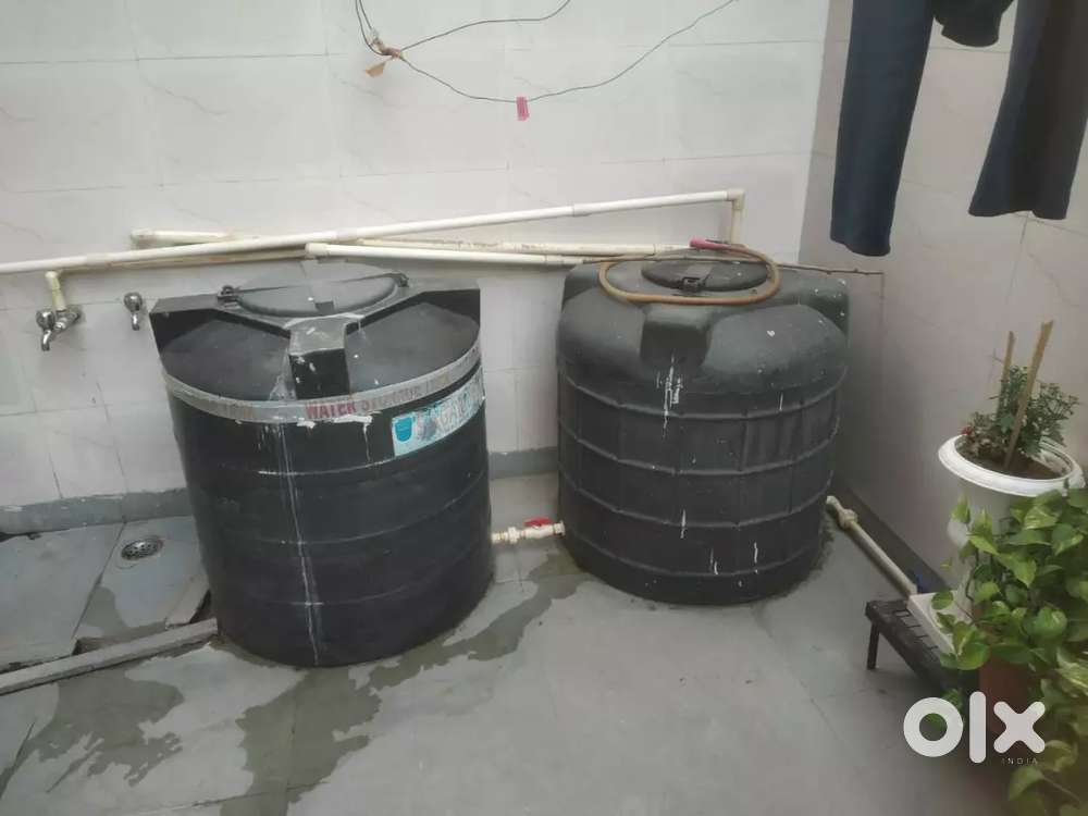 2 water tank for sale