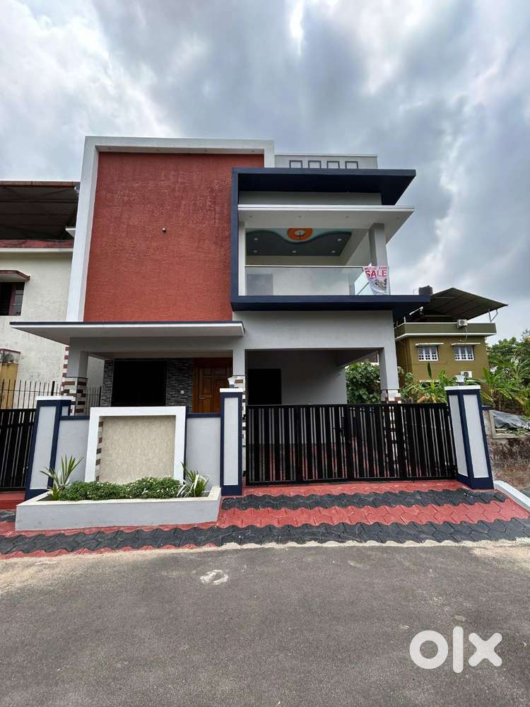 New 4 BHK Villa in Kulashekar.