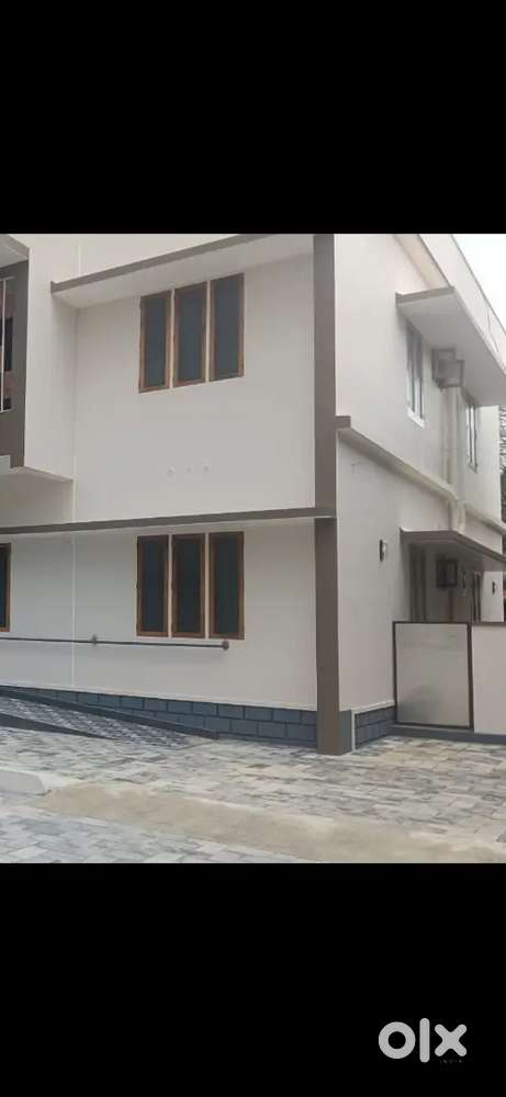 8 bedroom attached flat near Kottayam SH mount hostel & staffs accomm.