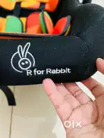 R for Rabbits Baby Car Seat – Almost New, Safe & Stylish! Condition