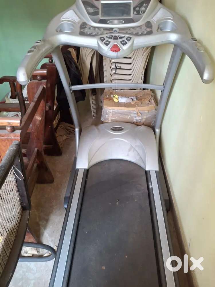 Tread mill