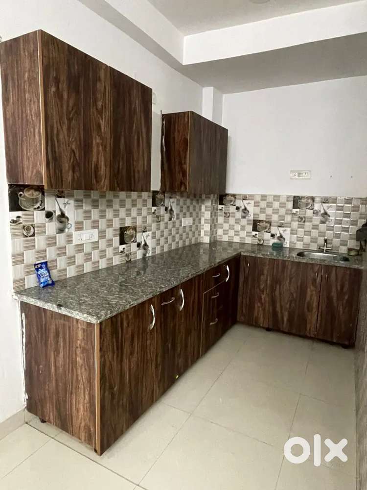 1 bhk furnished flat available for rent near saket metro station