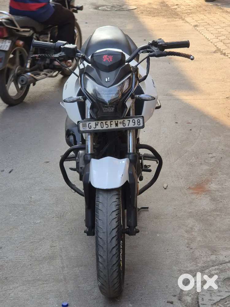 HERO XTREEM 160 R 2020 MODEL