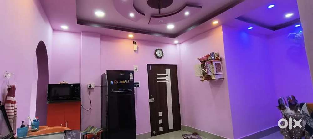 Residential ready to move flat