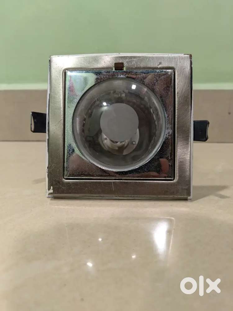 Ceiling light fittings 20 pieces. सीलिंग लाइट फिटिंग