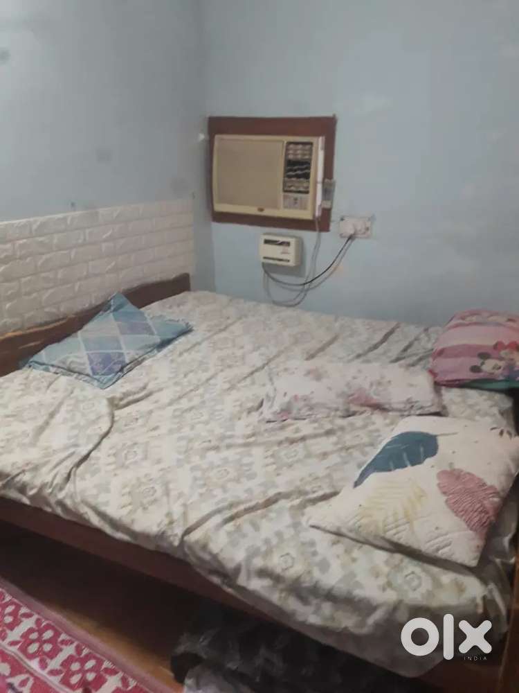 Independent  room with  toilet  kitchen  plot farm  at gunrock enclue