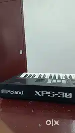 Keyboard (Syntheziser Roland XPS30)