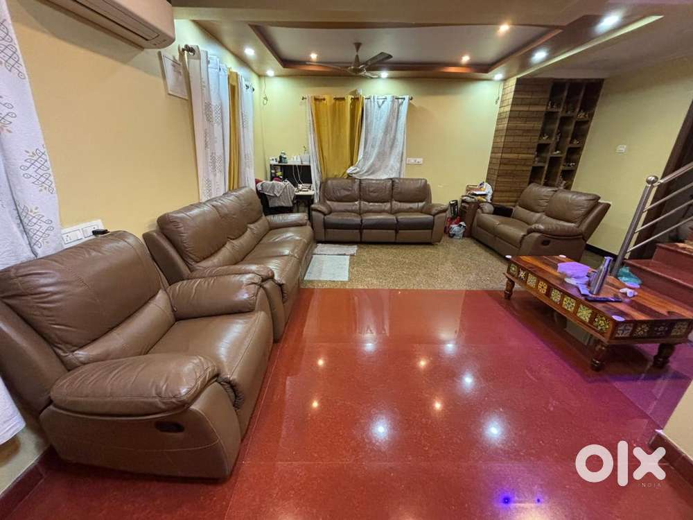 Sofa set brown colour