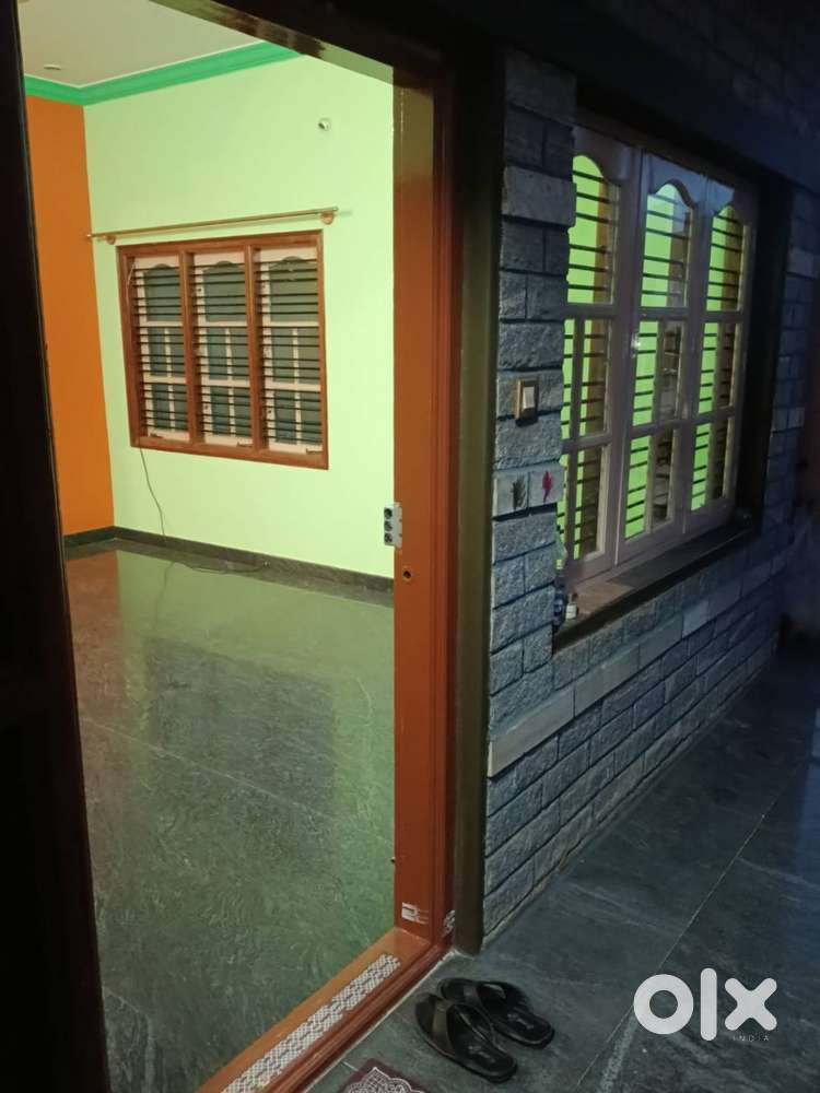 2BHK VEG HOUSE IN RAMAKRISHNA NAGAR FOR LEASE
