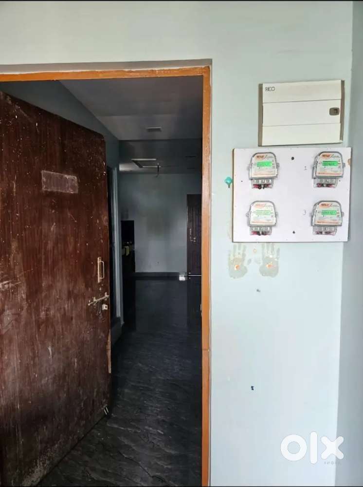 Rooms available on Rent for GIRLS (BED SYSTEM)