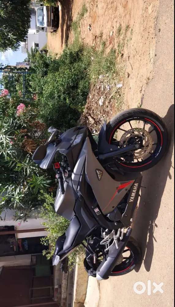 R15 v3 single owner Tirupur registration