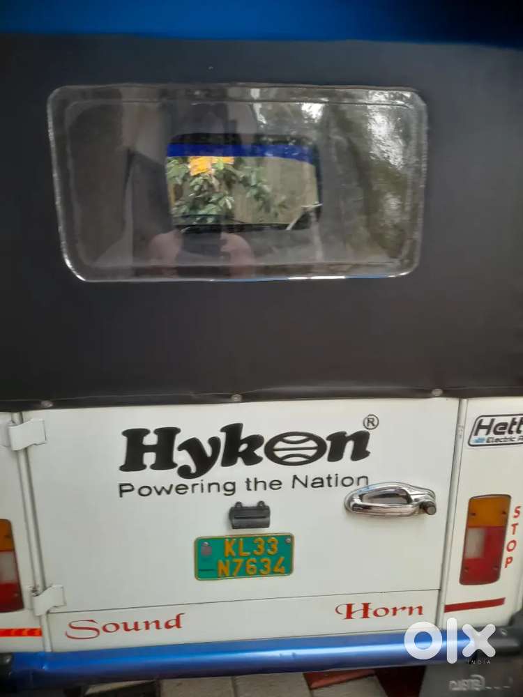 Hykon hetto electric auto rickshaw