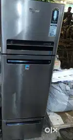 Wherlpool Fridge 3 Doors 260Liters