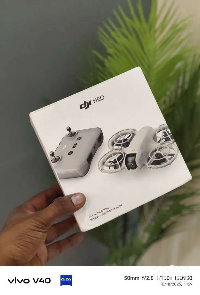 Dji Neo Drone Fly More Combo 4 Month Old only