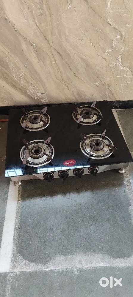 Gas stove and Oven
