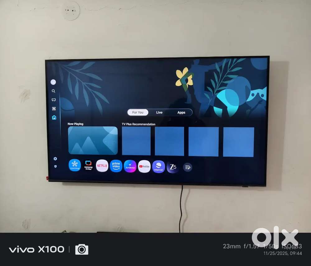 55inches Qled For Sell On Urgent Besis