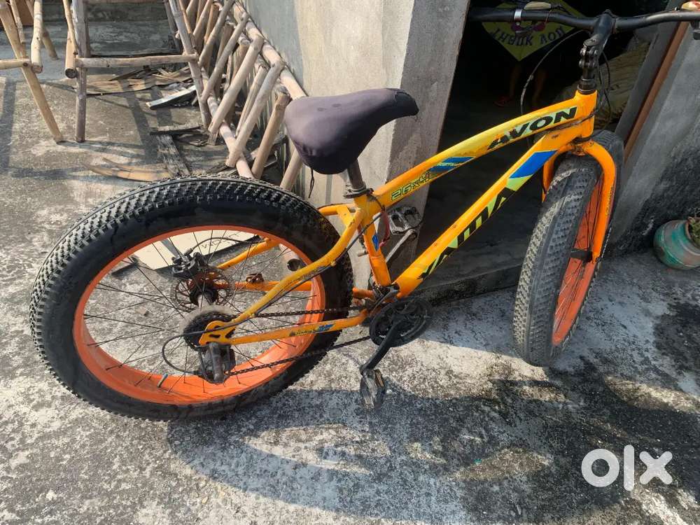 Fat tyre bycycle Avon company