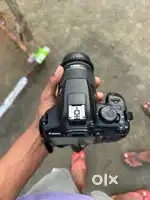 DSLR camera 1300d in new condition