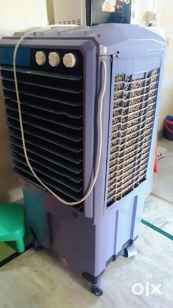 Cooler sale 2 year old good condition