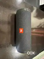 JBL Flip 4
