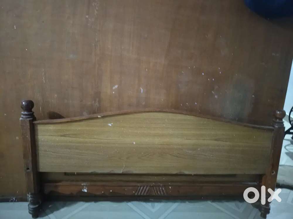 5*7 cate woodan cate