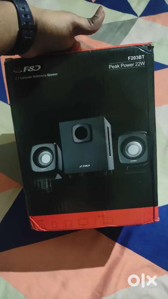 F&D 2.1 speaker with subwoofer