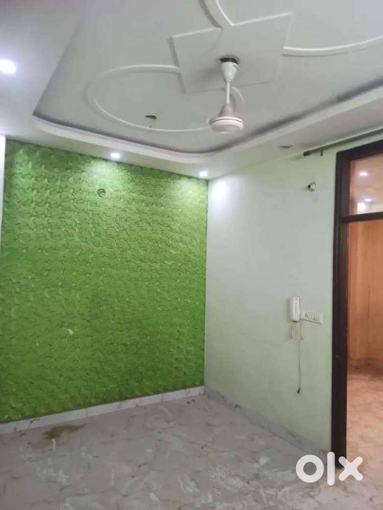 2 BHK  in jain park upar ground floor in front side