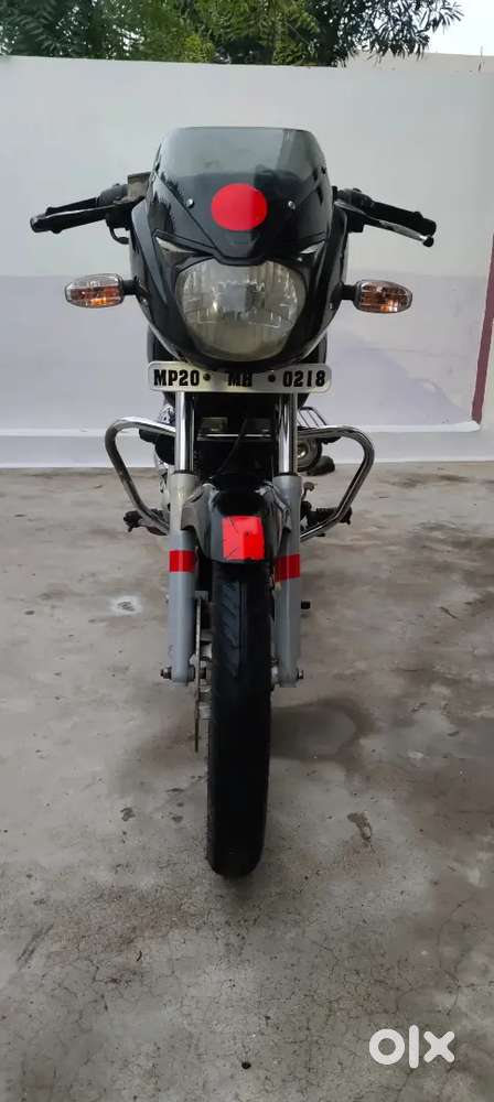 Bajaj pulser