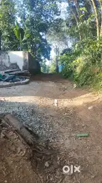 13 സെന്റ് വെഞ്ഞാറമൂട്