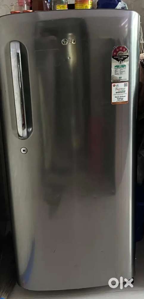 LG 4 star 190 litres at Rs 9000 hardly used in good condition
