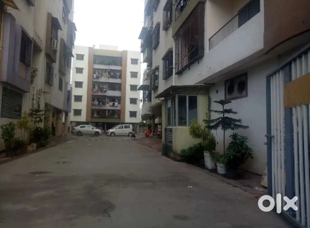 1 bhk flat sale