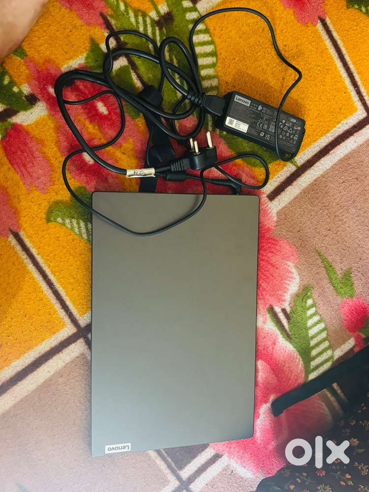 Lenovo laptop  model number DESKTOP-S7T7CBN  storage 238 RAM 8.00